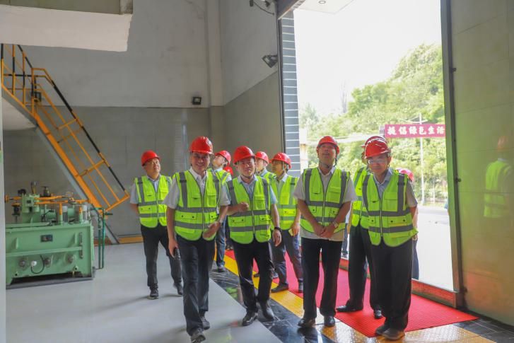 
				   
					劉宗虎一行到豫西片區企業調研
				 